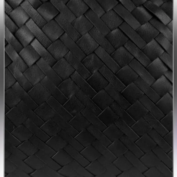 Walter Baker Shoulder Bag Black Woven Handbag - Picture 9 of 9